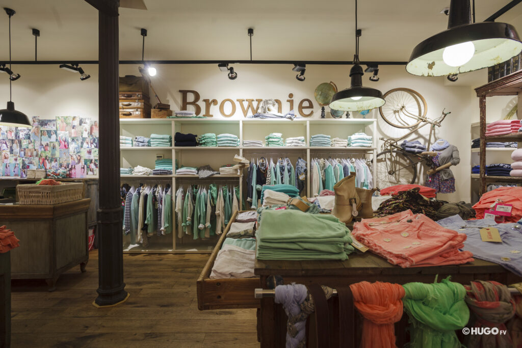 Brownie store inside