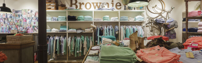 Brownie store inside